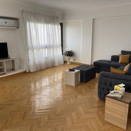 Heliopolis Modern 2Bdr Apartment Kairó Kültér fotó