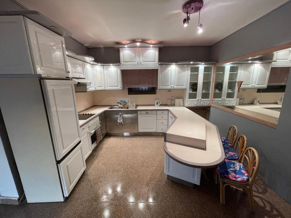 Heliopolis Modern 2Bdr Apartment Kairó Kültér fotó
