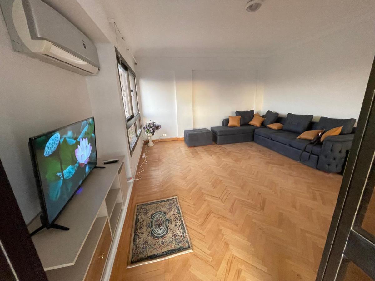Heliopolis Modern 2Bdr Apartment Kairó Kültér fotó