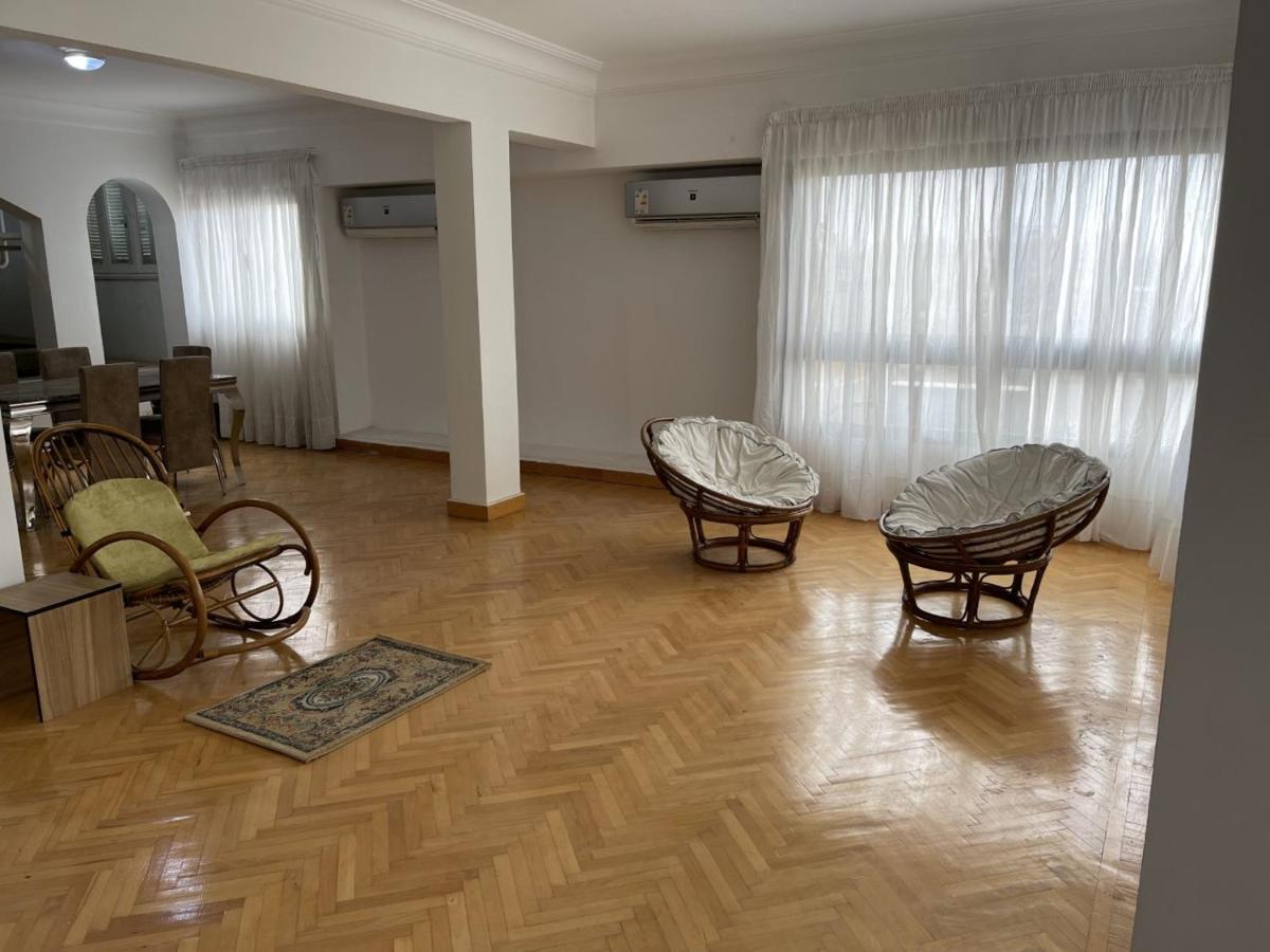 Heliopolis Modern 2Bdr Apartment Kairó Kültér fotó